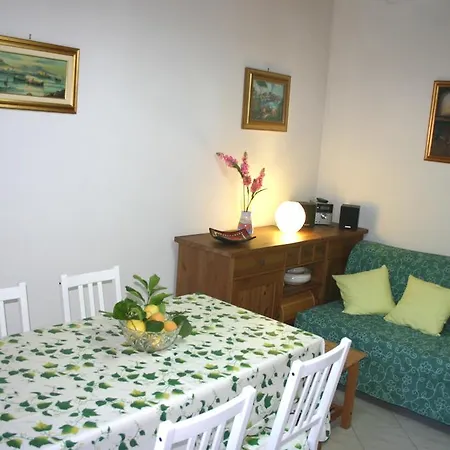 Holiday House Il Gelsomino Meta